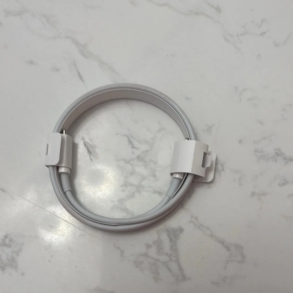Apple White Charger Cable for newer iPhone models and tablets. (New)
